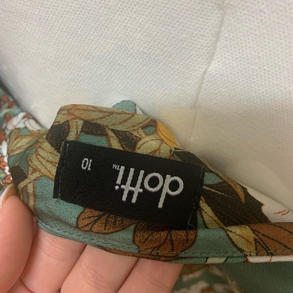 Floral singlet - Picture 3 of 3